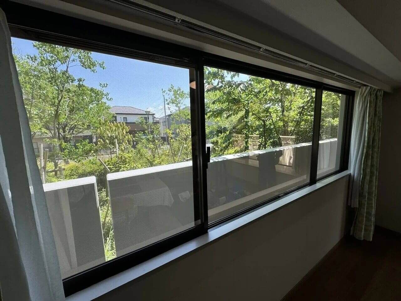 白岡市のマンションM様邸へタクミ断熱・遮熱フィルム NS70LEを施工