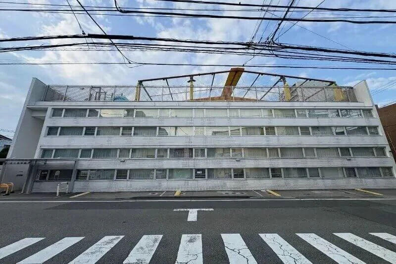 オフィス、ビル、工場などに最適なフィルムをご紹介