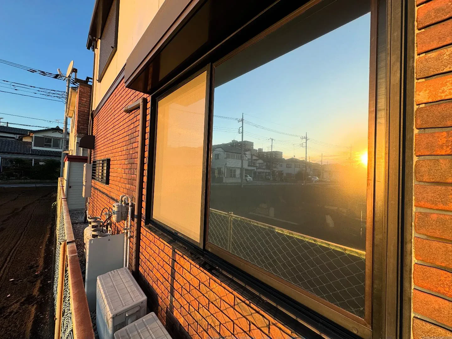 狭山市の一戸建てへ3M製CPマーク付防犯フィルム SH15C...