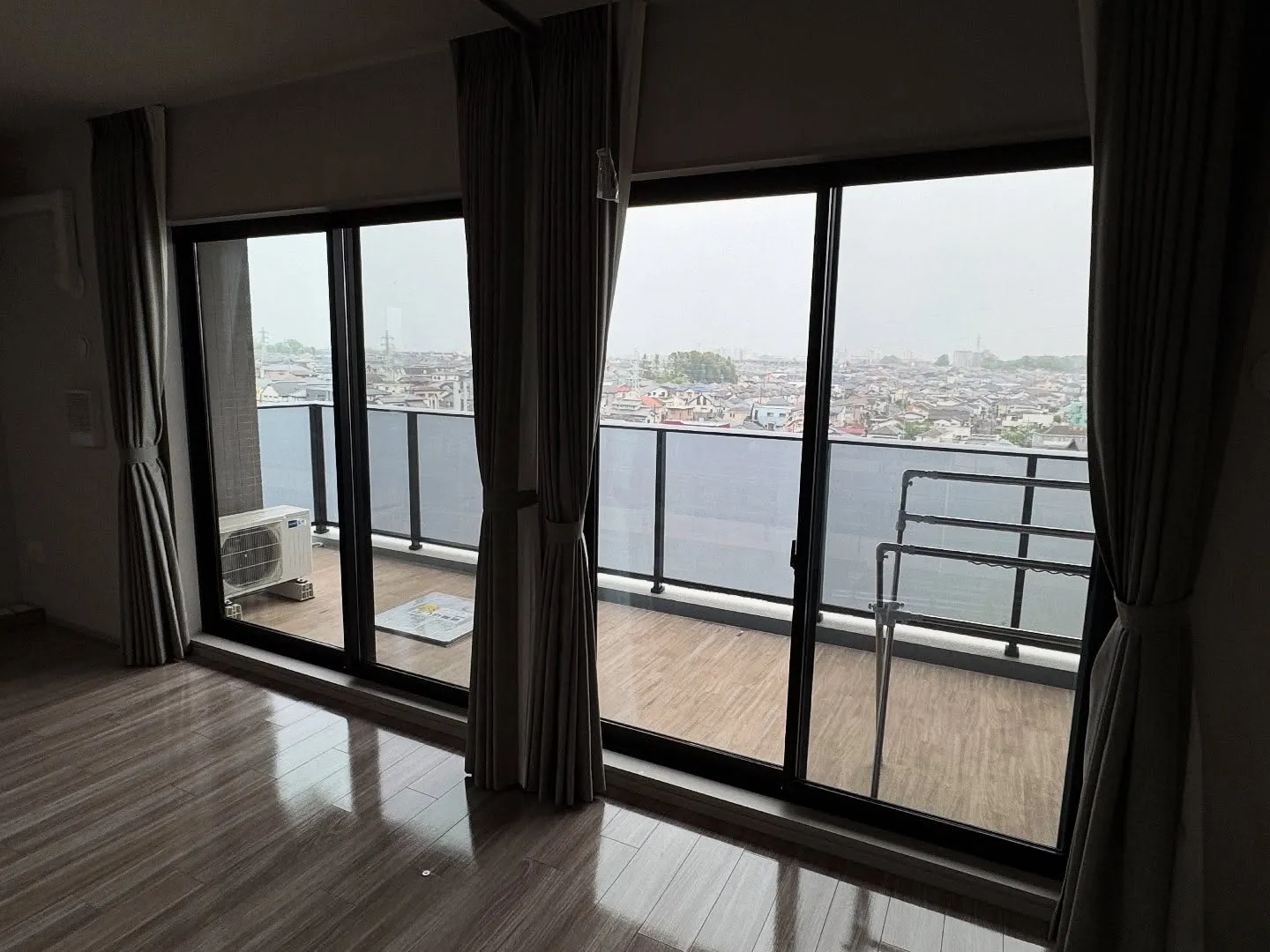 柏市の新築マンションへ3M製の透明遮熱フィルム NANO70...