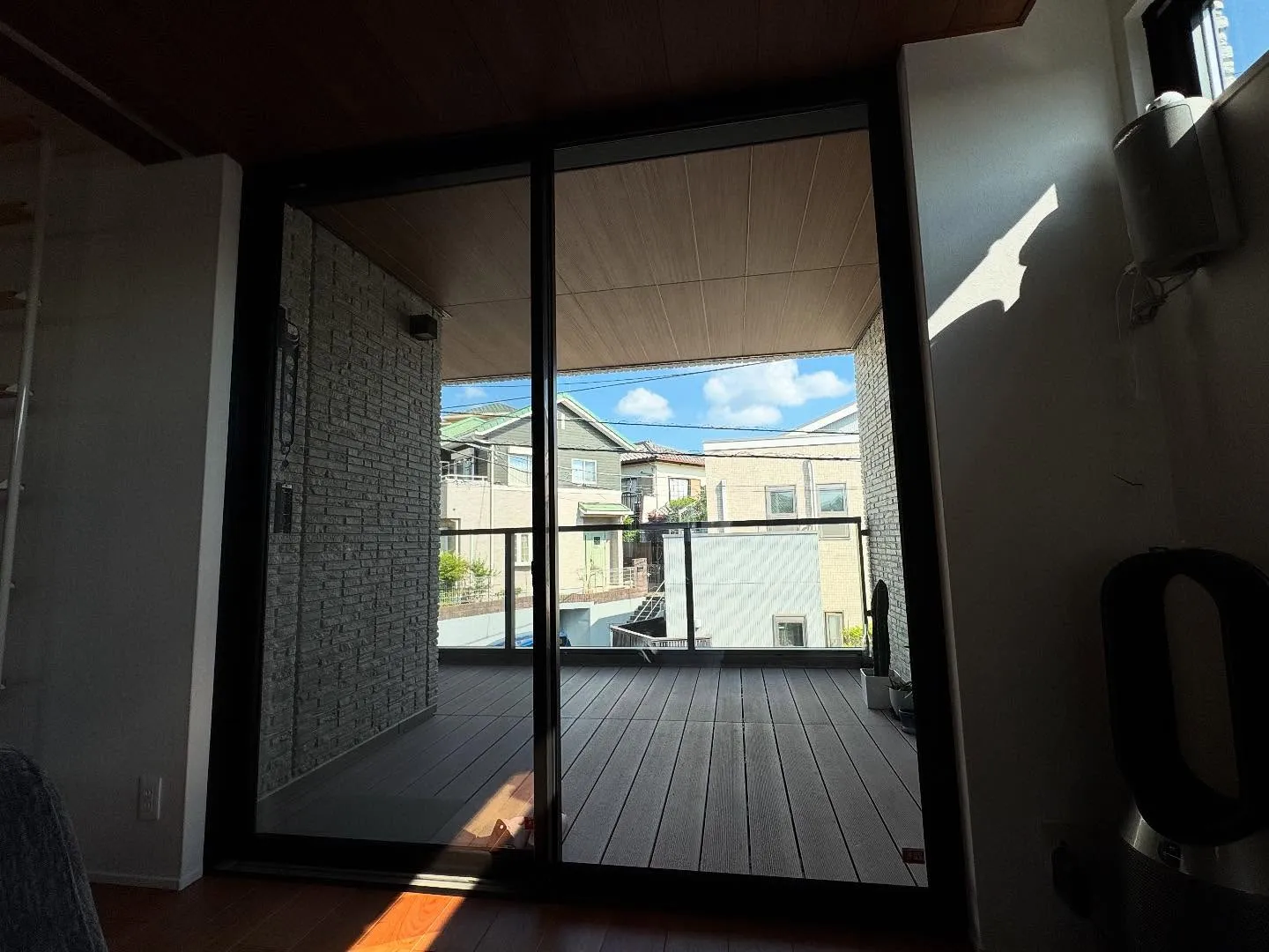 藤沢市の一戸建てへミラー目隠しフィルム タクミ製 RSP35...