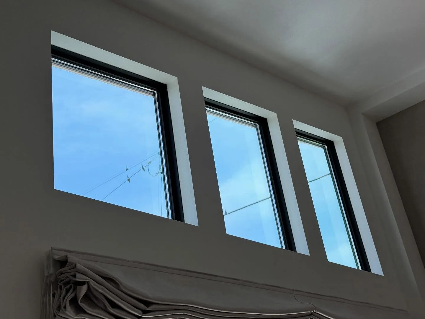 高崎市の一戸建ての全部屋へ3M製 CPマーク防犯フィルム S...