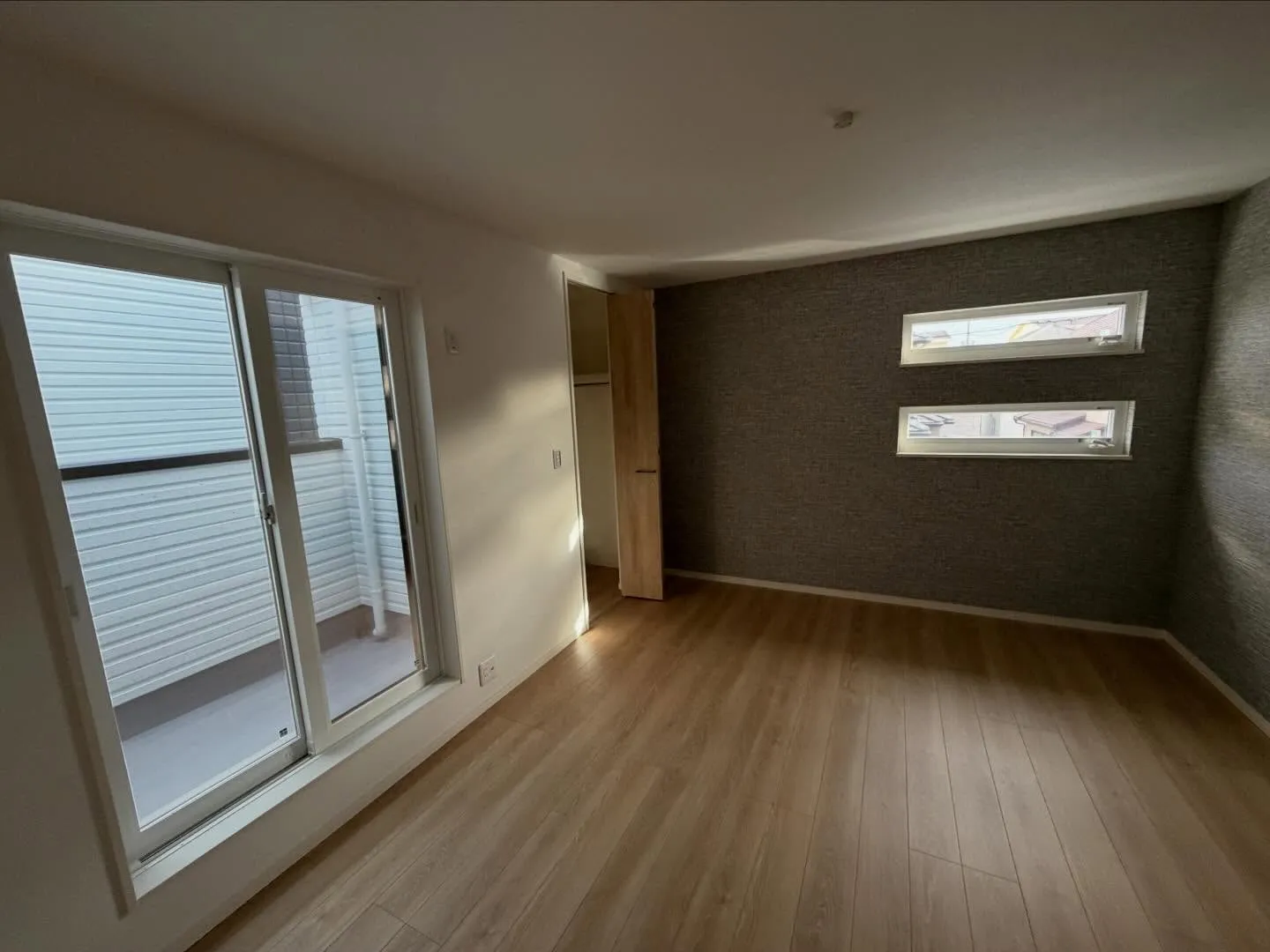 所沢市の一戸建てへCPマーク防犯フィルム リケンテクノス S...