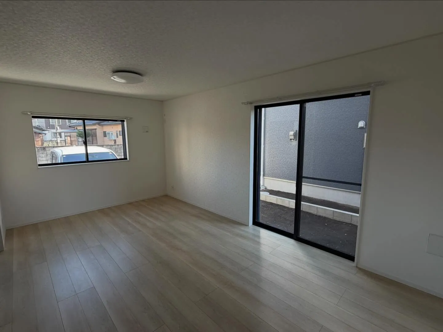 足利市の新築一戸建て全室へCPマーク防犯フィルム リケンテク...