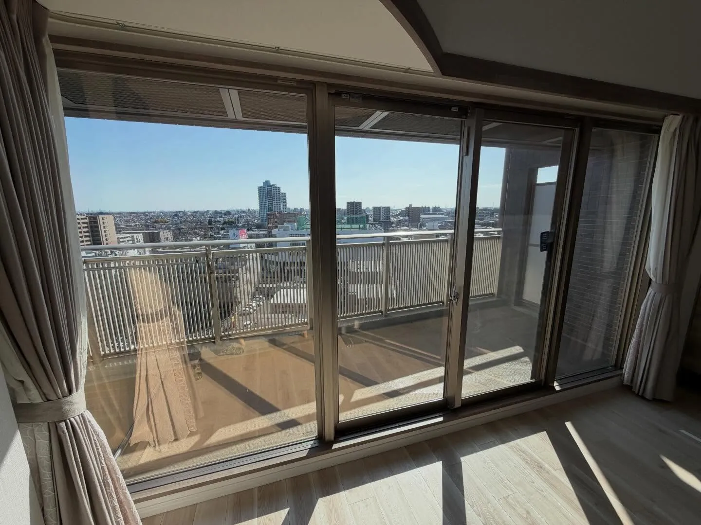 富士見市のマンションK様邸のリビング、ダイニング、寝室、洋室...